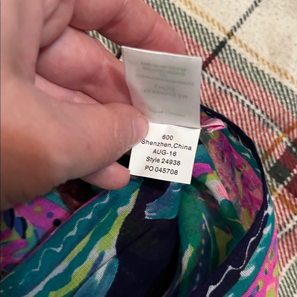 Vibrant Multi-Color Patterned Scarf - Picture 5 of 6